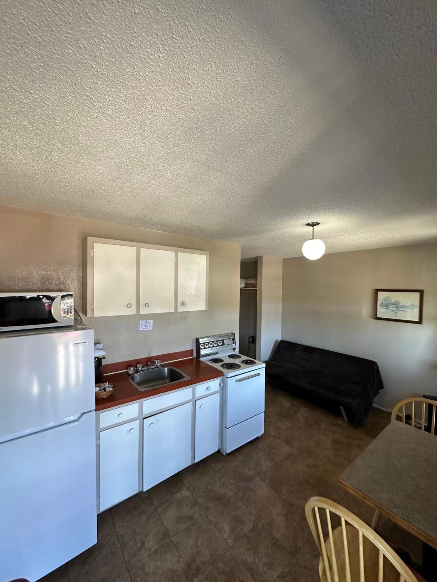 Island West Resort-motel 2* Ucluelet